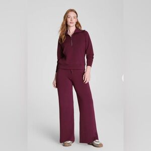 SPANX AirEssentials XS HALF ZIP
AND SMALL REGULAR PANTS PLUM BERRY🍓🫐